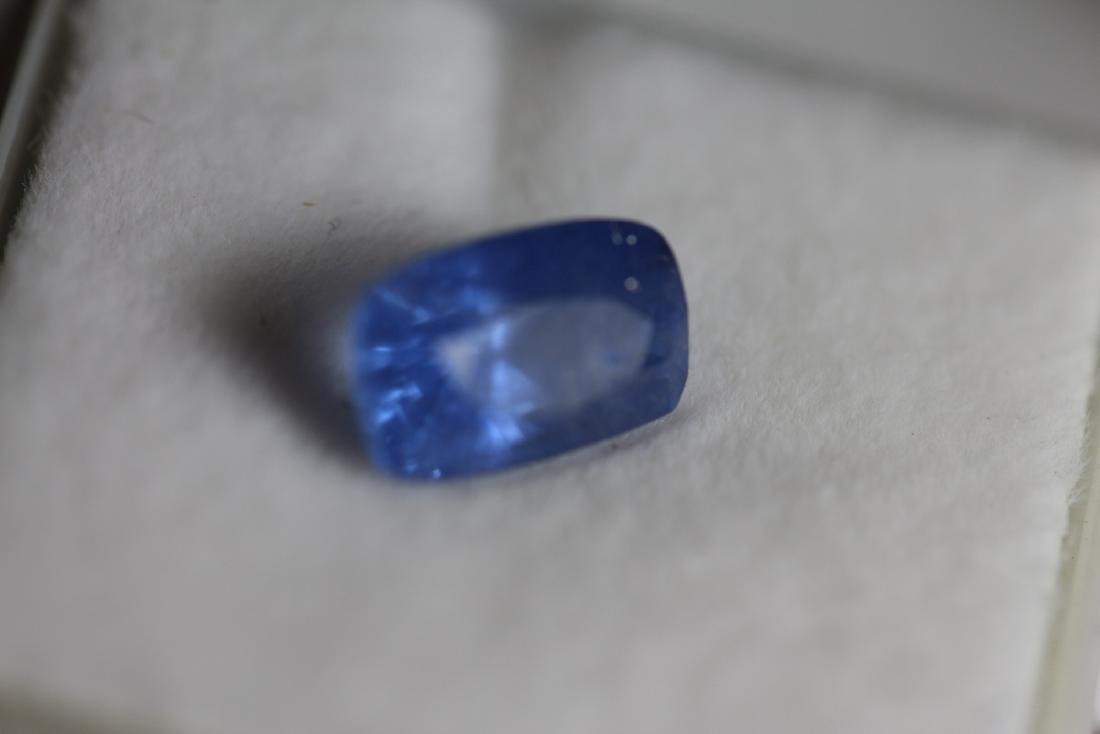 Natural Ocean Blue Sapphire 2.70 Cts - no Treatment (1 of 4)