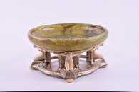 Ferdinand Preiss (1882 - 1943) - Maidens supporting