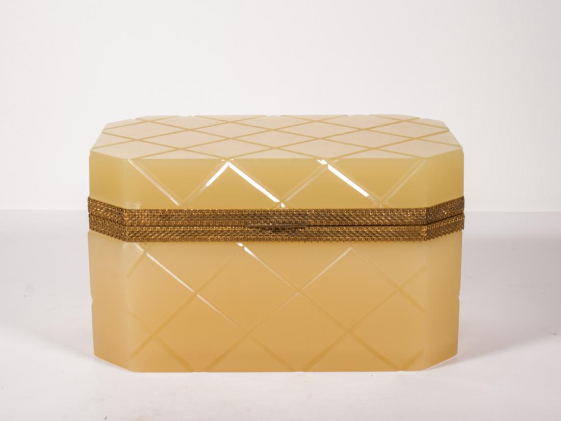 LARGE ANTIQUE CRYSTAL GLASS CASKET BOX (1 of 4)