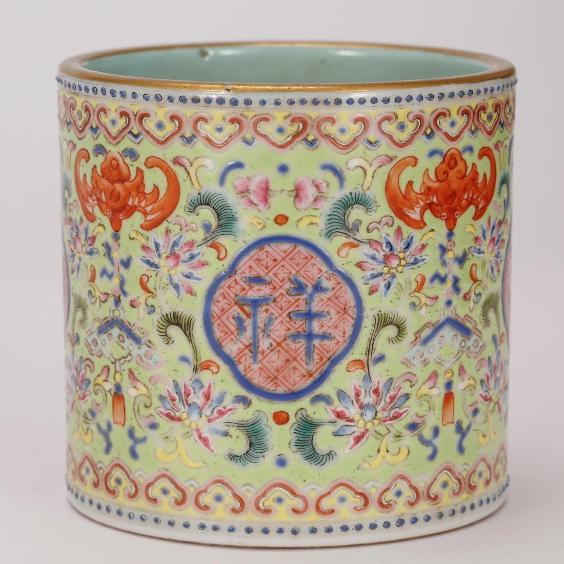 CHINESE FAMILLE ROSE PORCELAIN BRUSH POT (1 of 6)