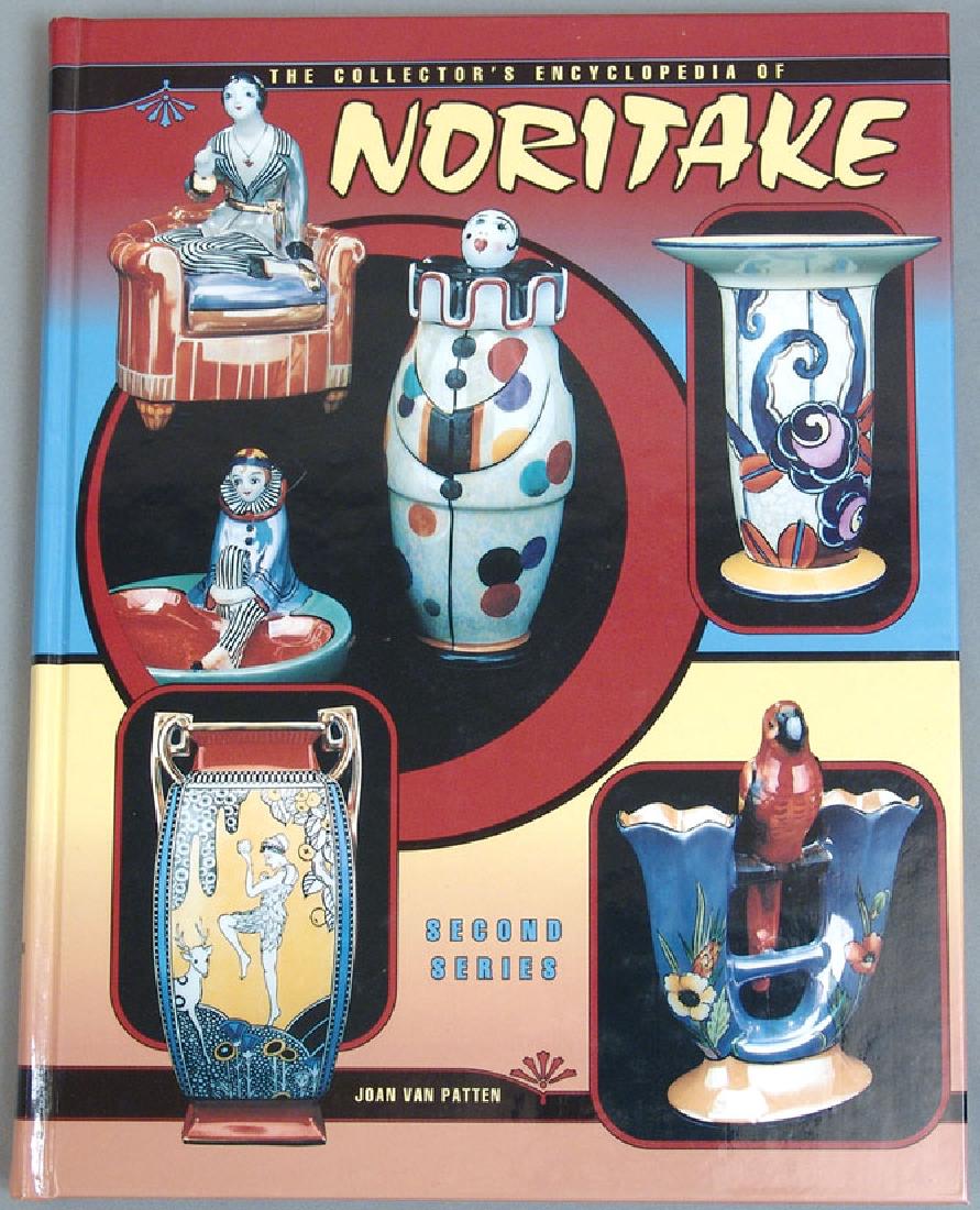 Book "Collector's Encyclopedia of Noritake": This is a 1994 book titled "The Collector's Encyclopedia of Noritake" by Joan Van Patten. Published by Collector Books. Hardcover. 260 pages, 8 3/4" x 11 1/4".