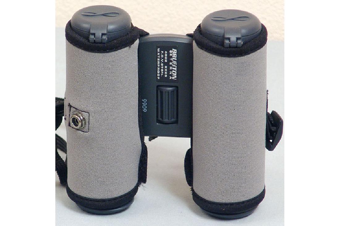Brunton Eterna 4022 8x25 Compact Binoculars: This is a pair of Brunton Eterna (model 4022) 8x25 compact binoculars. Bought a few years ago for a cruise tour of Alaska and British Columbia, they'd been in a drawer ever since the consignor returne