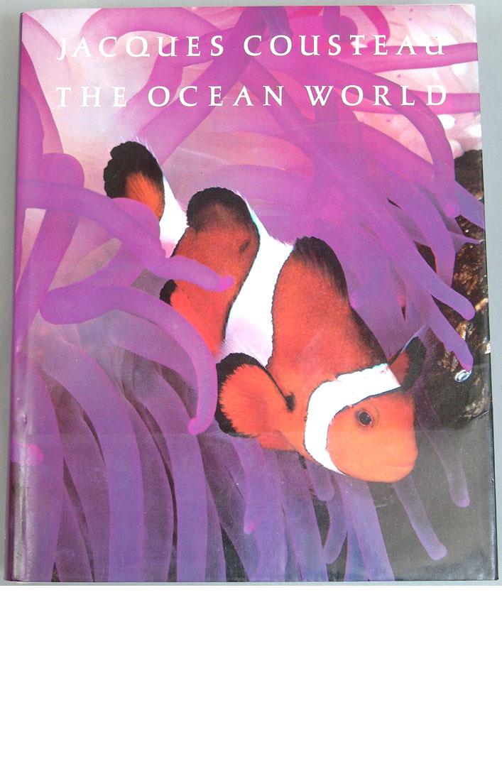 Vintage 1985 Book "Jacques Cousteau: The Ocean World": This is a vintage 1985 book titled "Jacques Cousteau: The Ocean World." Published by Abradale Press/Harry N. Abrams and printed in Japan. Hardcover. 446 pages, 9 3/4" x 12".