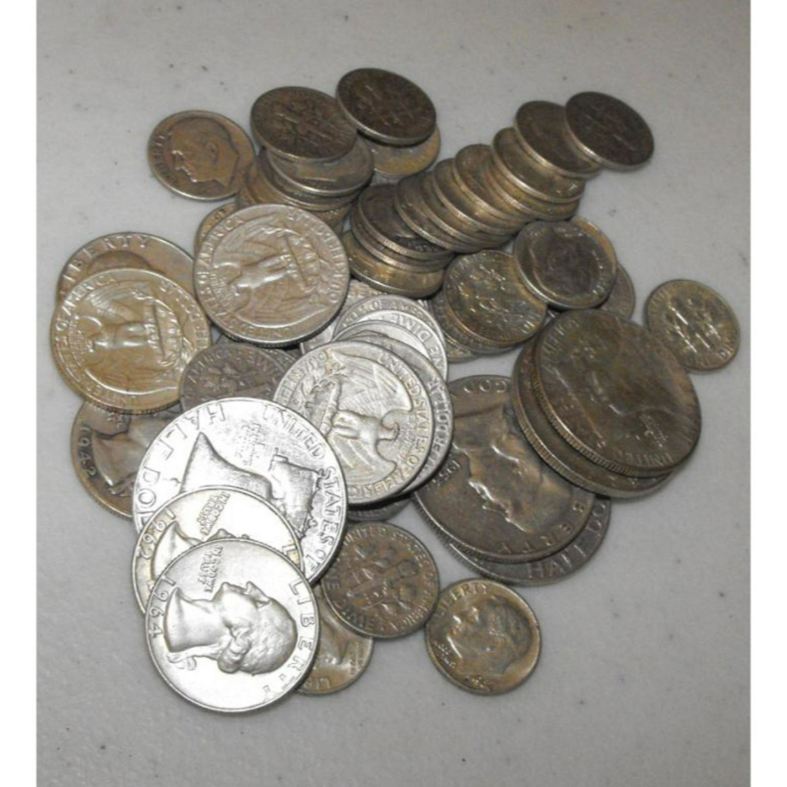 $ 5 Face Value 90% Silver Coins - Mix (1 of 1)