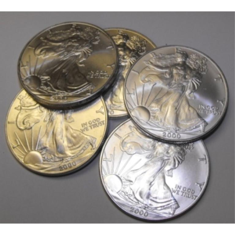 Lot of 5 US Silver Eagles - Random Dates (1 of 1)