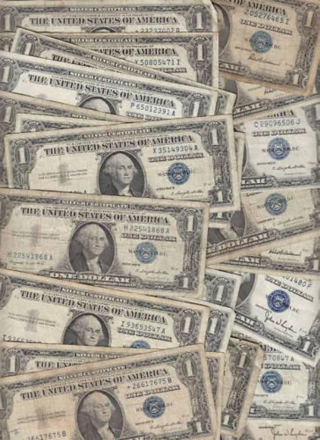 Lot of 100 Silver Certificates Circulated (1 of 1)