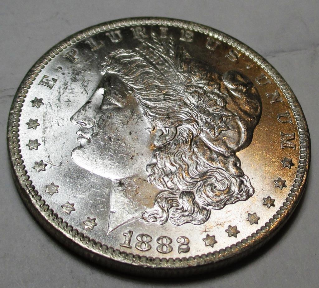 High Grade 1882 O Bu Morgan Dollar (1 of 2)