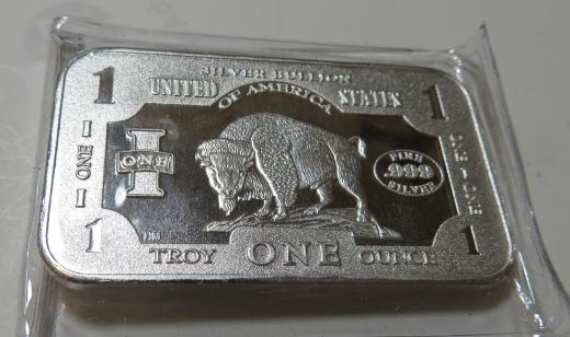 1 oz. Bison Design Silver Bar (1 of 2)