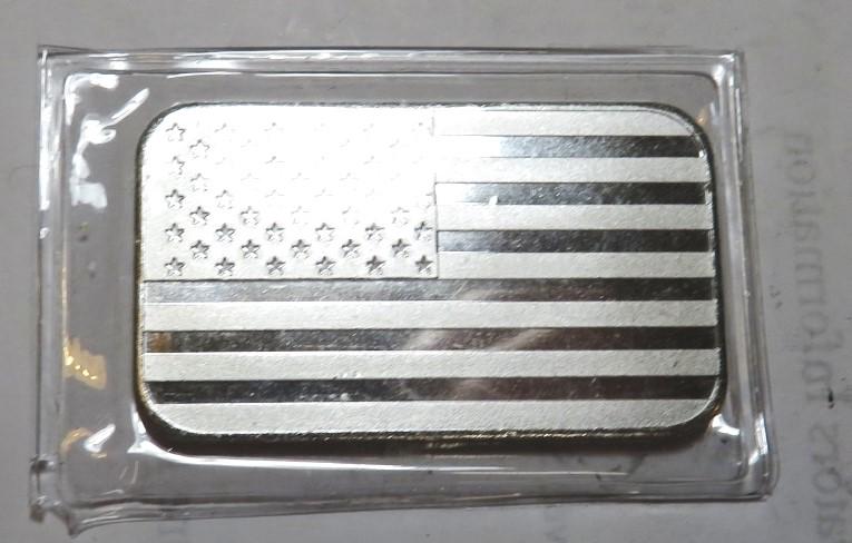 1 oz.  USA Flag Silver Bar (1 of 1)