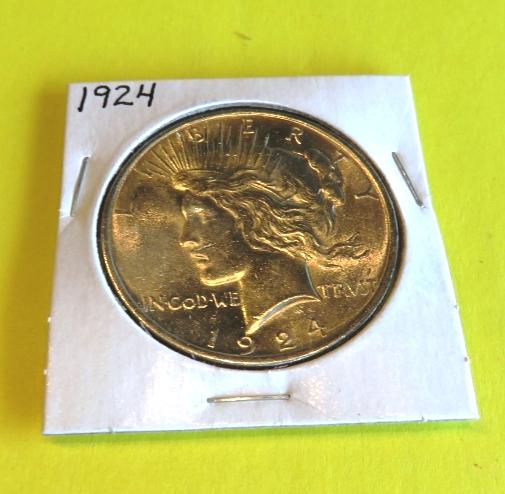 1924 P BU Peace Silver Dollar (1 of 2)