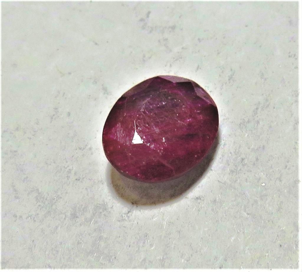 3.5 ct. Natural Ruby Red Corrundum Gemstone (1 of 3)