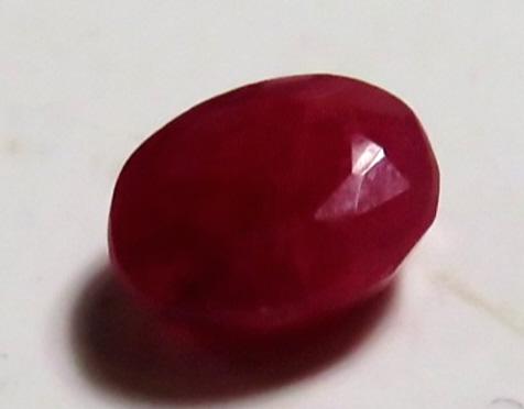 3 ct. Natural Ruby Red Corrundum Gemstone (1 of 2)