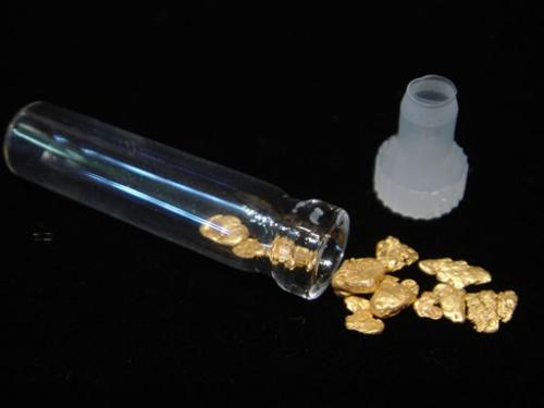 1 gram Real Gold Nugget (s) -22k Approx.: The purity of the gold will vary from one nugget to another, but the average nugget is approximately 22K (0.916 purity). The number of gold specimens will vary from one vial to another, but the total 