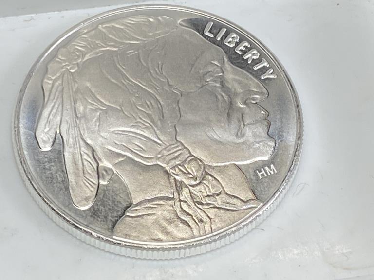 1 oz Buffalo Design Silver Round (1 of 2)