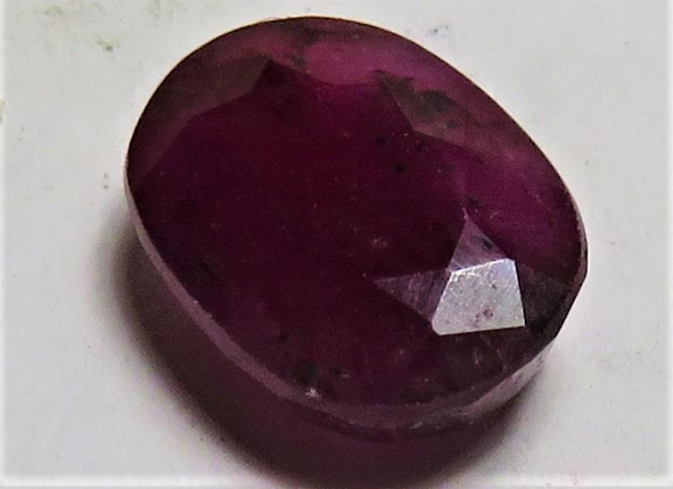 7 ct. Natural Ruby Gemstone (1 of 2)