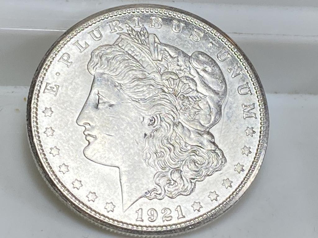 1921 S Better Grade and Date Morgan Silver Dollar (1 of 2)