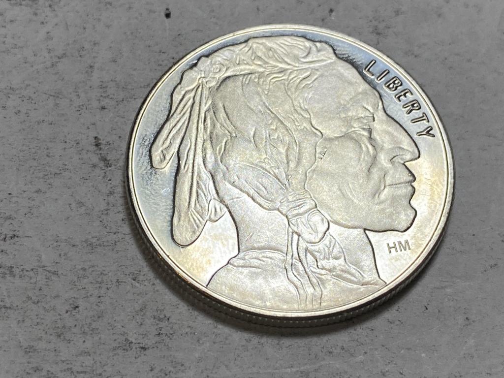 1 oz. Buffalo Design Silver Round (1 of 2)