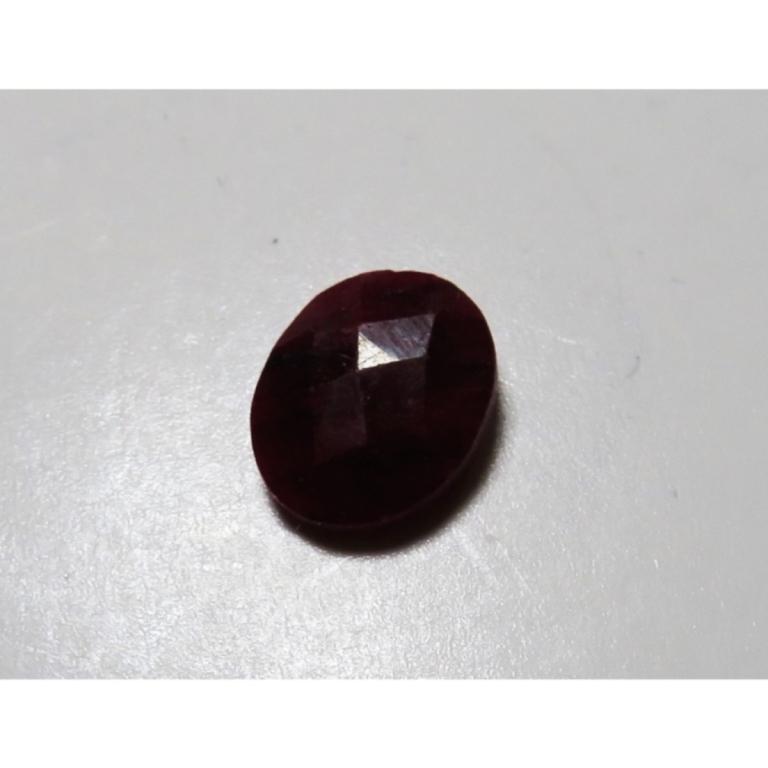 3 ct. Natural Ruby gemstone (1 of 2)