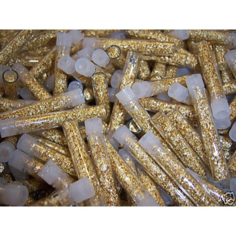 (10) Gold Leaf Flakes in Vials - Non Bullion: We offer at auction some of the best quality tangible assets. We strive to make your bidding experience the best on the net. Weekly sales of large bulk lots, individual lots and simply the most offeri