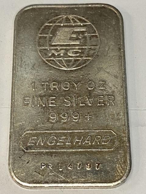 1 oz. Old Style Engelhard Silver Bar (1 of 2)