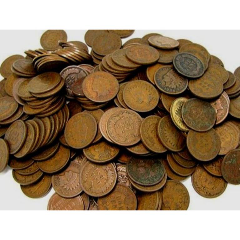 Lot of (200) Indian Head Cents - Random Date/Grade (1 of 1)