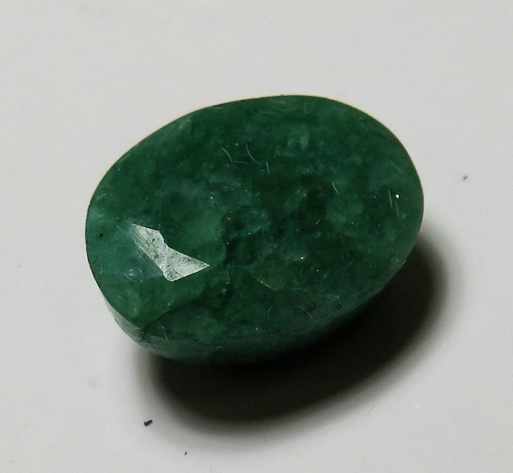 2.5 ct. Natural Emerald Gemstone (1 of 1)