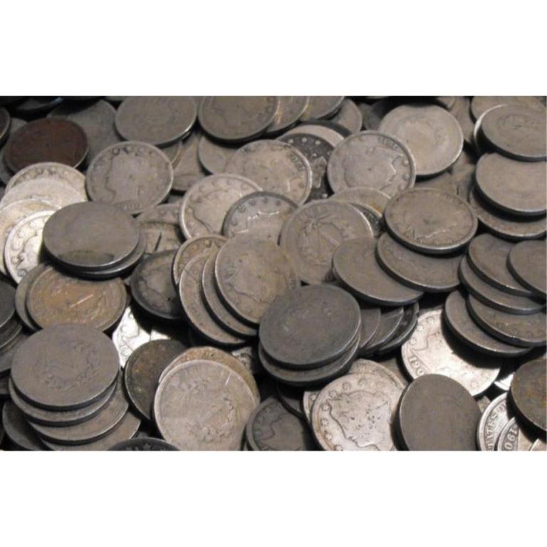Lot of (100) V Nickels - Circulated (1 of 1)