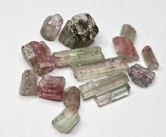4.86 gram-24.3 tcw. Watermelon Tourmaline Parcel