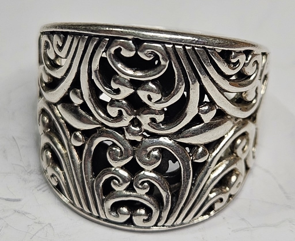 Fancy Filligree Sterling Silver Ring (1 of 4)