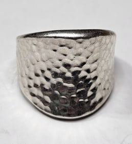 .999 Silver Hammered Design Silver Ring