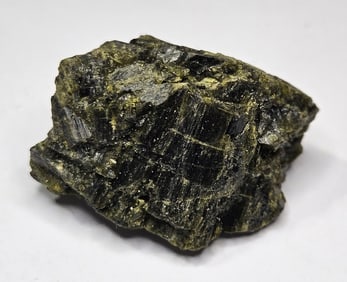 171.75 ct. Nautral Green Tourmaline Rough