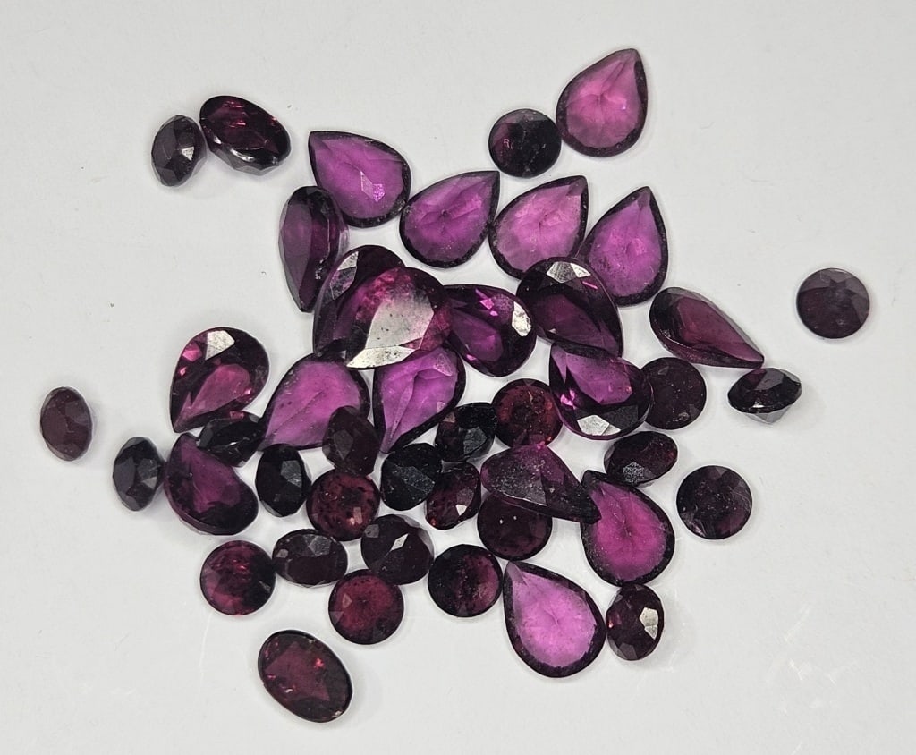 25.65 tcw. Natural African Garnet Gem Parcel (1 of 2)