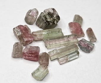 4.86 gram-24.3 tcw. Watermelon Tourmaline Parcel