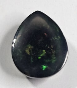 1.55 ct. Natural Green Flash Black Welo Opal Gem
