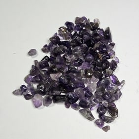 185 tc. Natural Amethyst Tumbled Chips