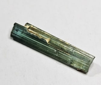 3.45 ct. Gem Grade tourmaline Crystal Spear