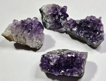 100.74 grams AAA Grade Amethyst Clusters