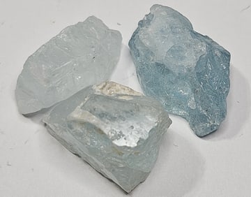 105.75 tcw. Gem Grade Aqua Marine Parcel