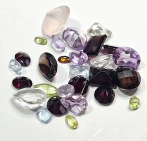 42.75 tcw - Fabulous Investors Lot of Gemstones