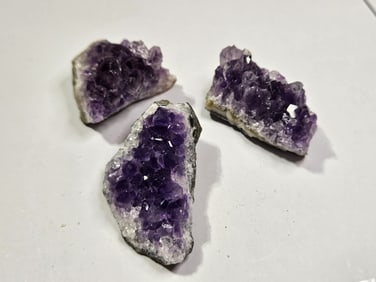 70.11 Gram Natural AAA Grade Amethyst Clusters