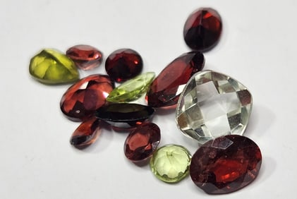 11.05 tcw. Natural Faceted Gemstone Parcel