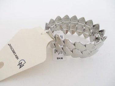 New Direction Silver Tone Stretchy Bracelet-$20 R