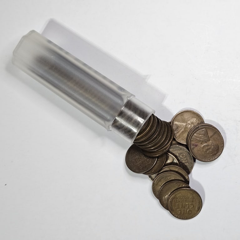 1930 s Old Dealer Roll Lincoln Wheat Cents: Item is the item in the image- Bidder is responsible for all value and grade dtermination - Please review entire terms and conditions and SHIPPING terms -