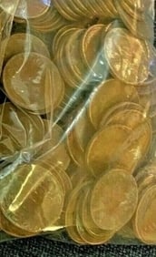 A Bag of (100 unsearched Lincoln Wheat Cents