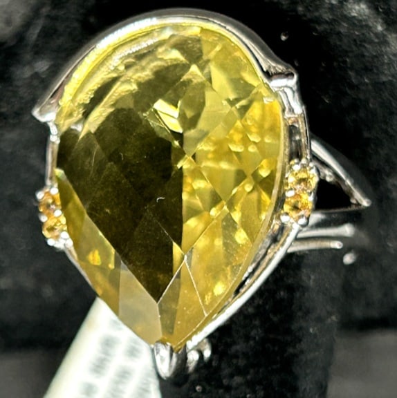21.80 ct. Natural Citrine Sterling Ring