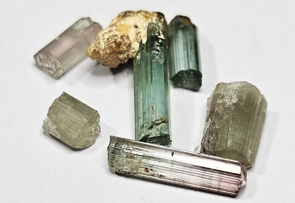 6.95 tcw. Gem Grade and Specimen Tourmaline Parcel: Item is the exact item in the image- Bidder is responsible for all value and grade determination -