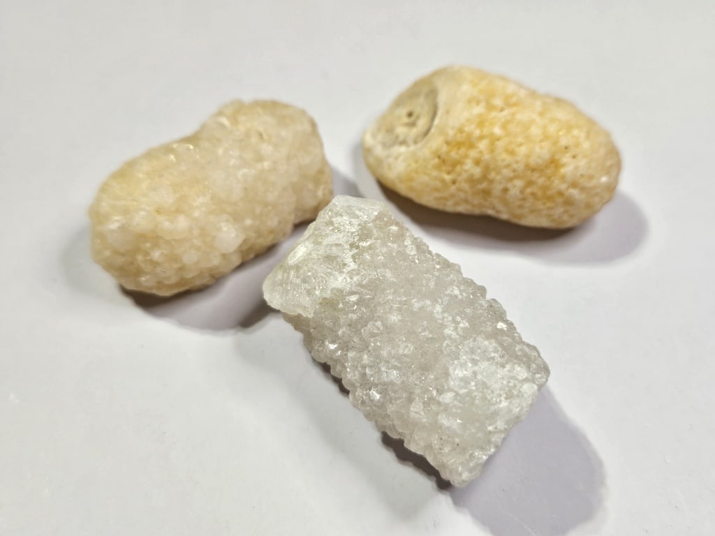 80.31 grams Spirit Quartz Stalactite Lot: Item is the exact item in the image- Bidder is responsible for all value and grade determination -
