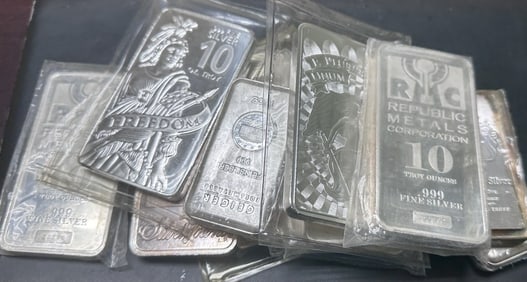 (1) Random Maker - 10 oz Silver Bar-ONE Random