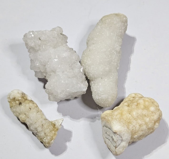 1/2 lb Natural Spirit Crystal Lot: Items are all natural and weighed and shown lin size images-