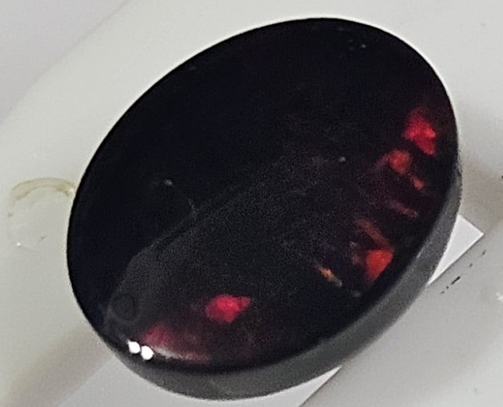 2.7 ct. Natural Red Flash Black Welo Opal Cabachon (1 of 5)